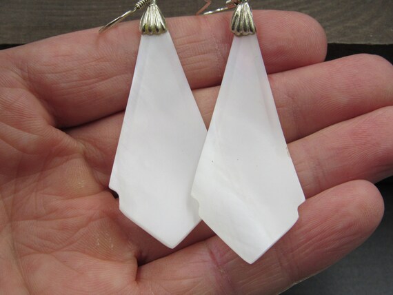 Sterling Silver Stunning Shell Dangle Earrings Vi… - image 4
