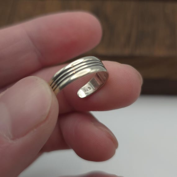 Size 7 Sterling Silver Simple Pattern Open Style … - image 4