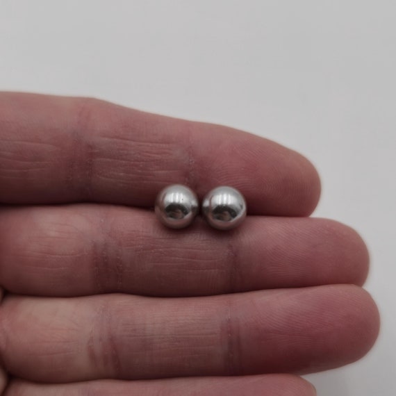 Sterling Silver Faux Silver Pearl Stud Earrings A2341