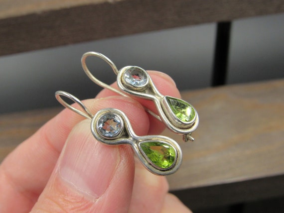 Sterling Silver Tarnished Peridot And Blue Topaz … - image 2