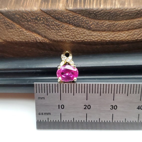 Size 6 Gold Tone Beautiful Pink Topaz And CZ Ring - image 5