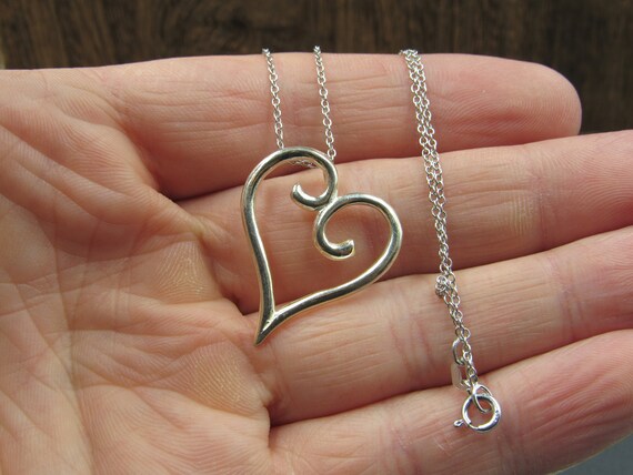 18" Sterling Silver Fancy Heart Pendant Necklace … - image 2