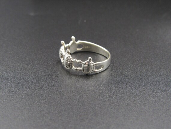 Size 7.5 Sterling Silver Multiple Turtle Band Rin… - image 2