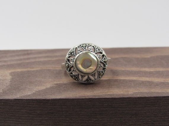 Size 4.75 Sterling Silver Rustic Shell Inlay Band… - image 1