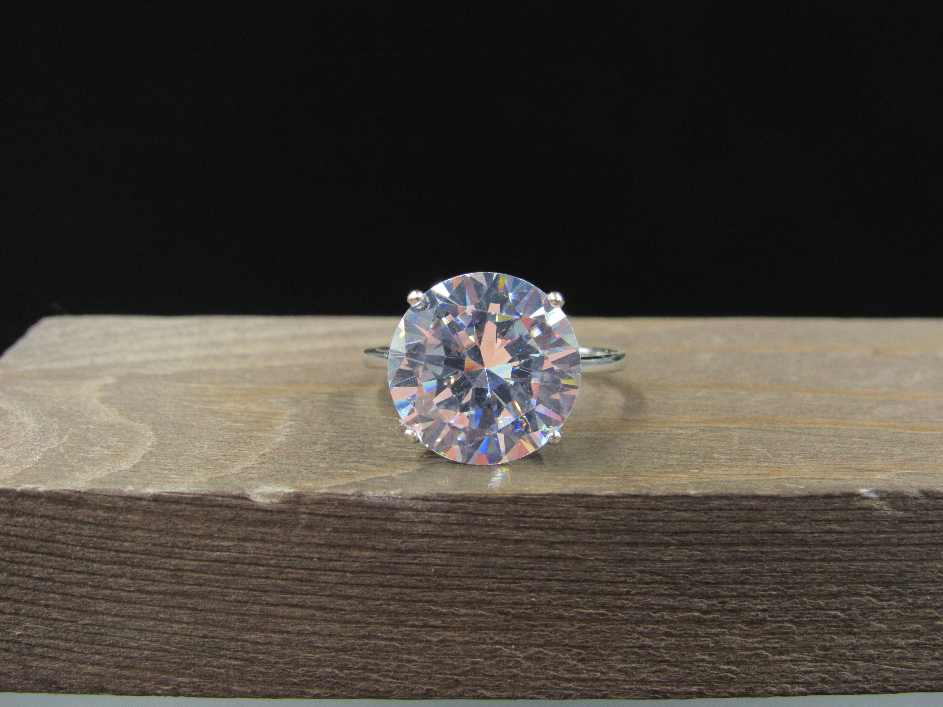 新作人気モデル Large Silver Sterling 9 Size Round Band Gem Zirconia Cubic アクセサリー