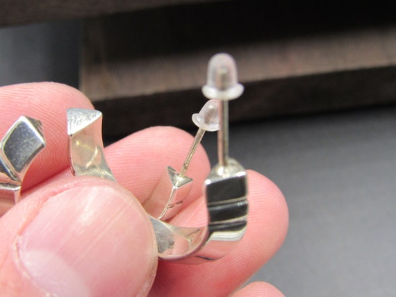 Sterling Silver Abstract Pattern Half Hoop Earrin… - image 4