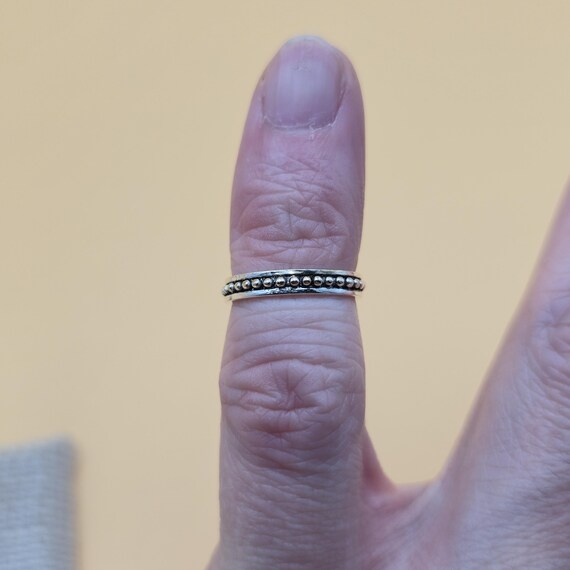 Size 2.75 Sterling Silver Small Dot Pattern Band … - image 2