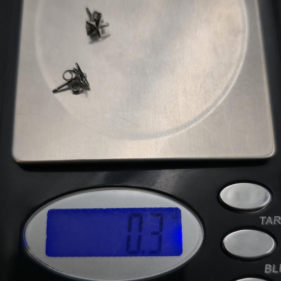 Sterling Silver Very Tiny Star Stud Earrings A6981 - image 6