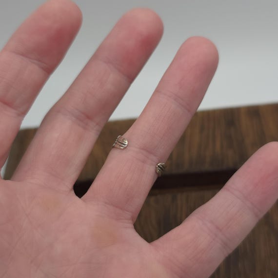 Size 7 Sterling Silver Simple Pattern Open Style … - image 3