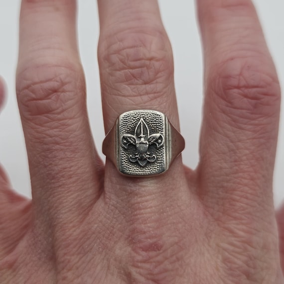 Size 8.75 Sterling Silver Solid Boy Scout Ring A2… - image 3