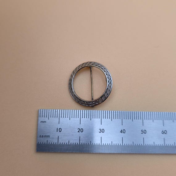 Sterling Silver Beautiful Unique Pattern Pin Broo… - image 4