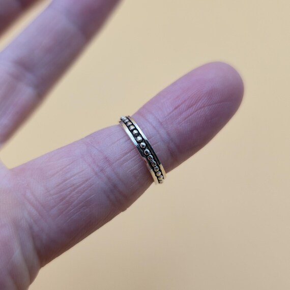 Size 2.75 Sterling Silver Small Dot Pattern Band … - image 3