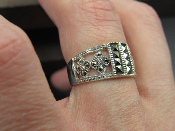Size 6.75 Sterling Silver Cool Pattern Marcasite … - image 3