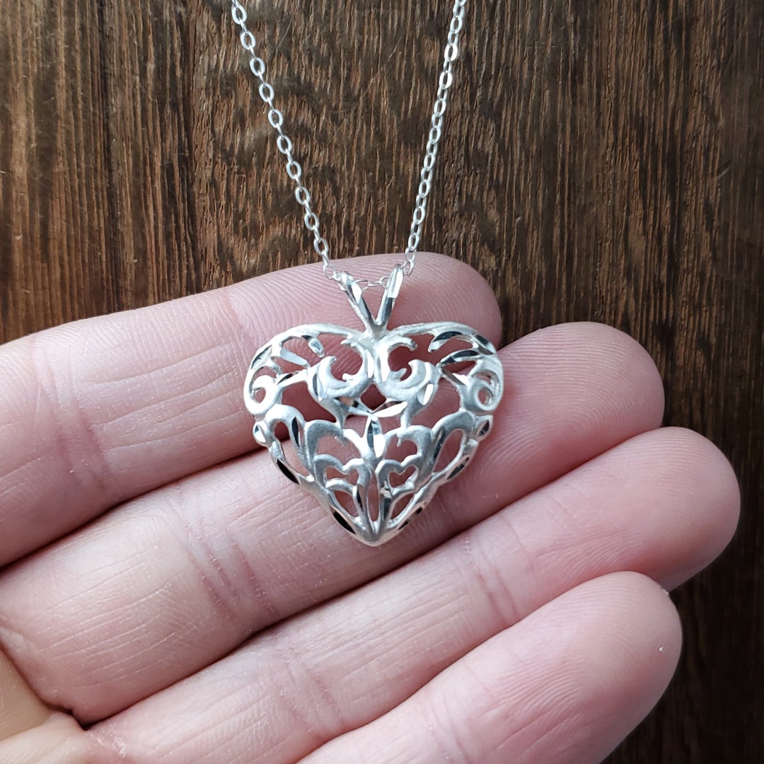 20 Inch Sterling Silver Diamond Cut Large Heart Pendant Necklace