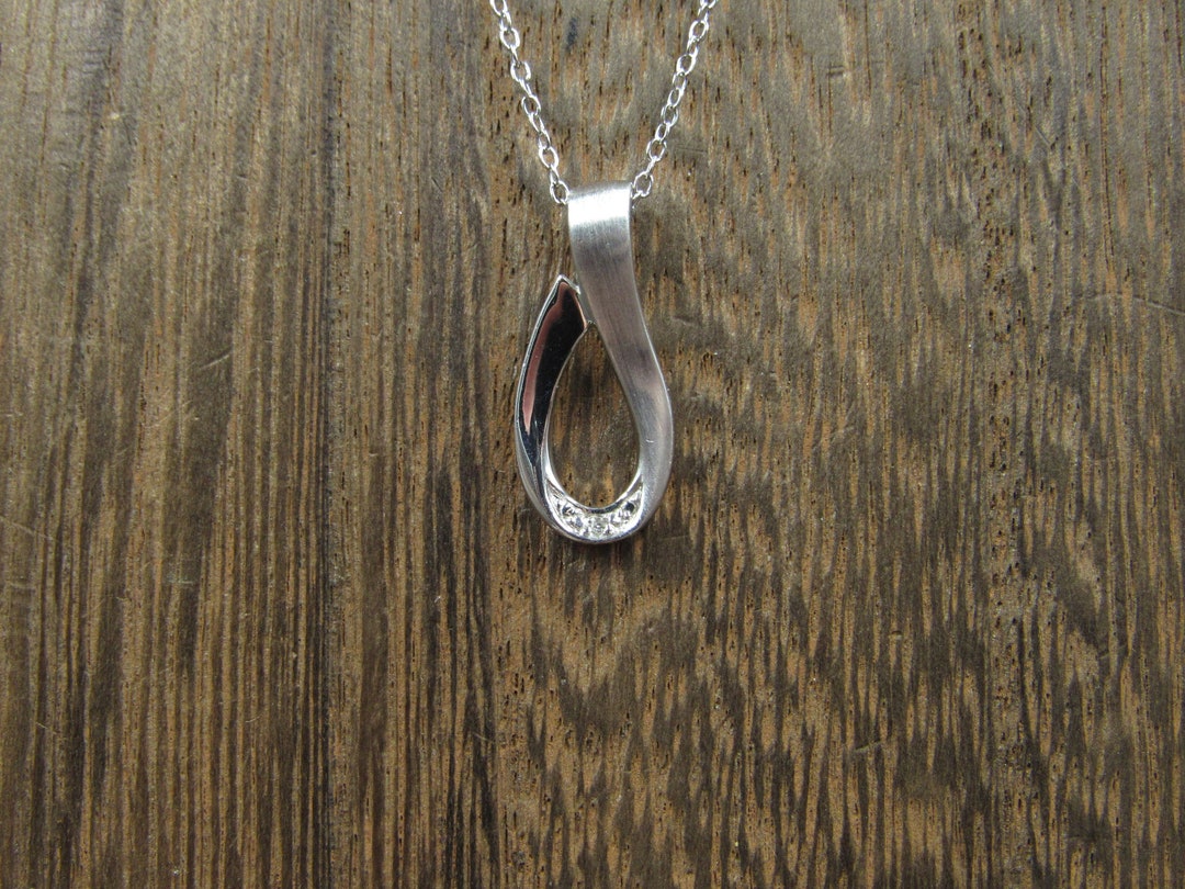 18 Sterling Silver Elegant Diamond Chip Necklace Vintage Etsy