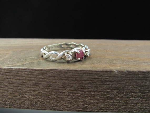 Size 7 Sterling Silver Rustic Rough Ruby And CZ G… - image 2