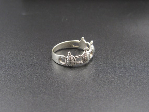 Size 7.5 Sterling Silver Multiple Turtle Band Rin… - image 3