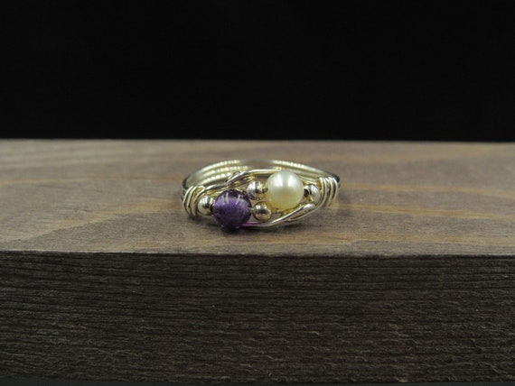 Size 9 Sterling Silver Wire Pearl & Amethyst Orb … - image 1