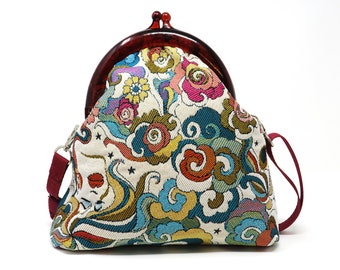 Shoulder bag with bakelite hanger / Gamaguchi / tapestry