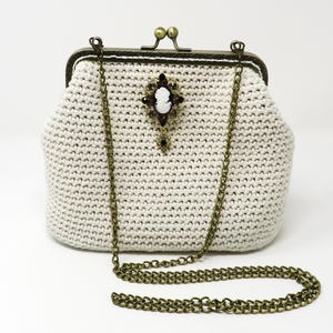 Handbag with brooch / interchangeable handle / clip closure / elegant bag for you or as a gift