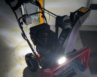 Milwaukee 18V Magnetic LED Light Kit, Snowblower/Lawnmower Attachment