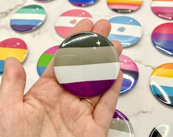 Pin del orgullo LGBTQ (29 opciones de bandera)
