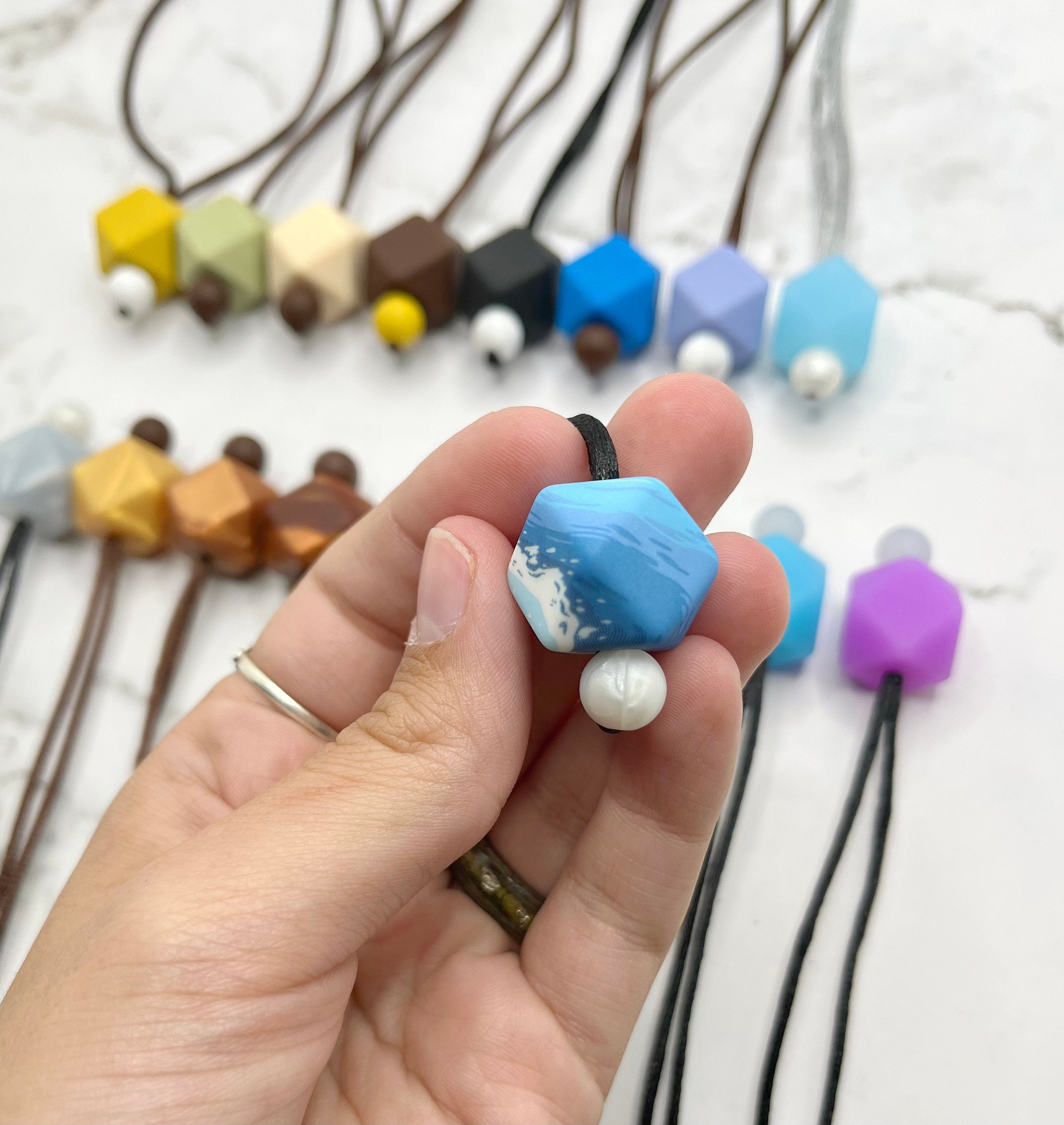 Fidget Jewelry D20 Necklace Etsy