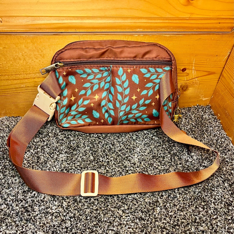 Leafy Waist Bag with Fidget Zipper Pull image 6