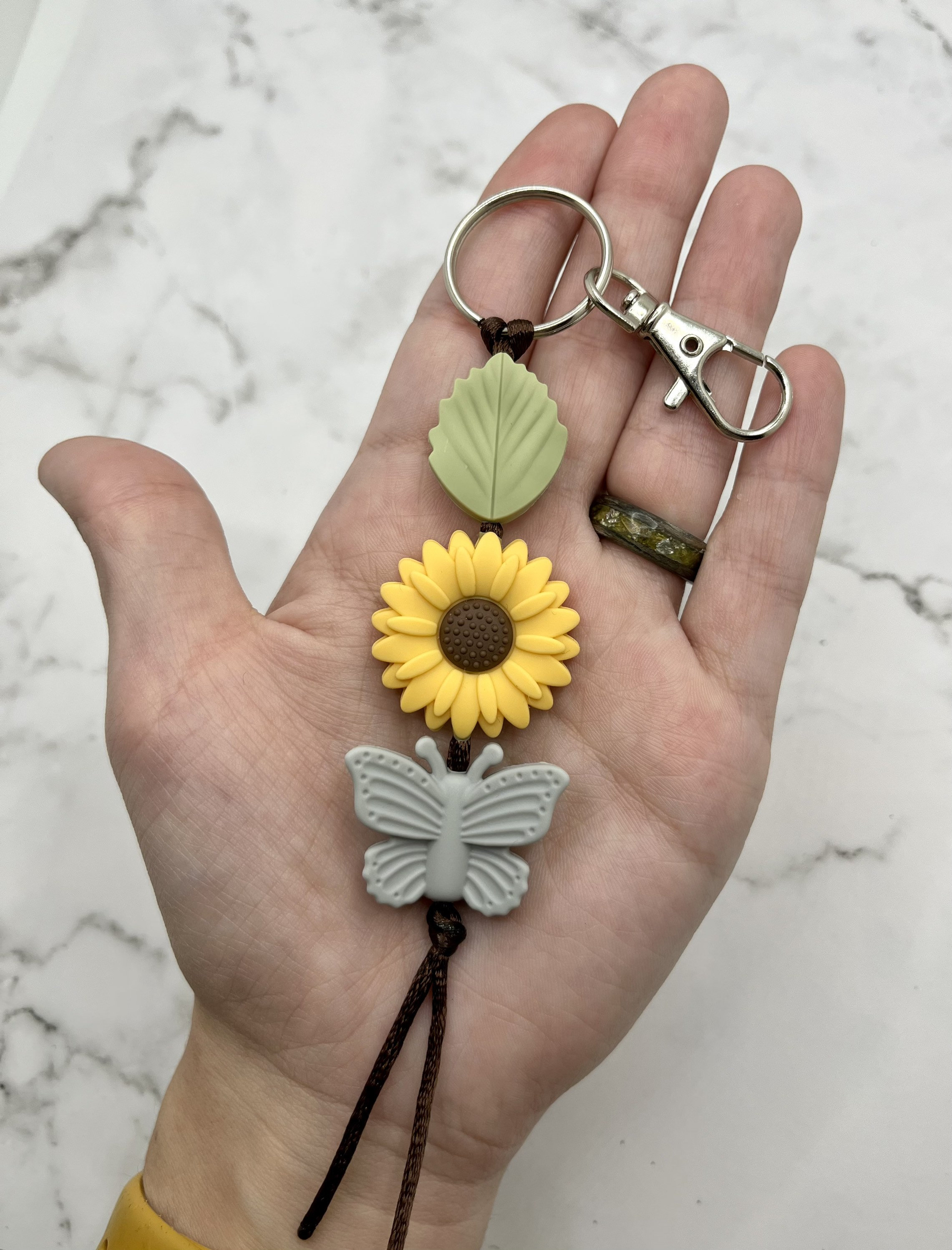Butterfly Garden Fidget Keychain - Etsy