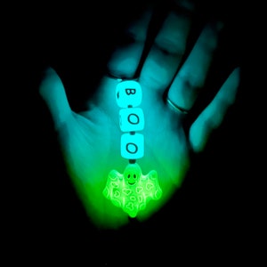 Glowing Ghost Keychain