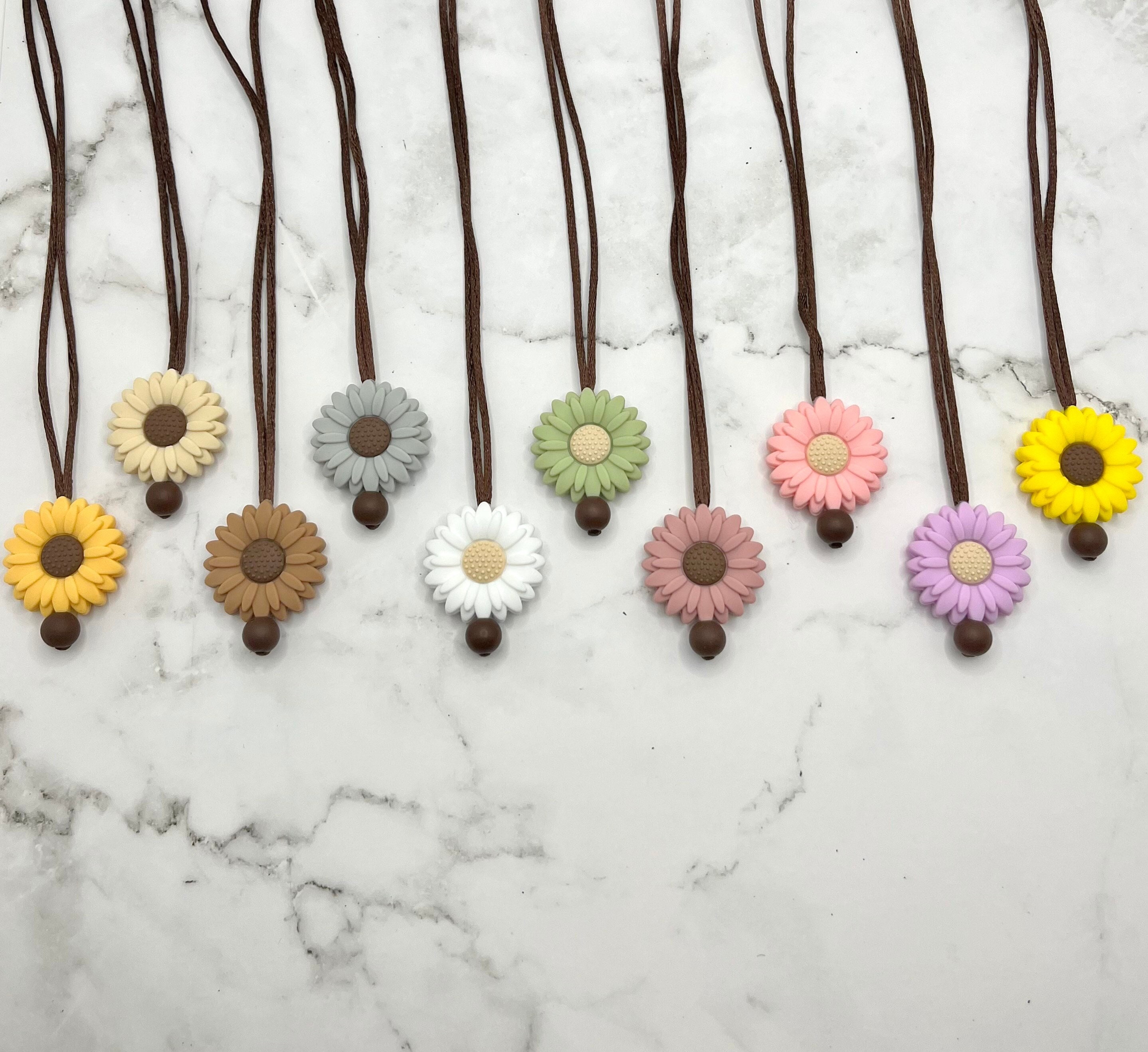 Fidget Jewelry Flower Necklace