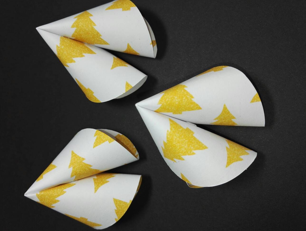 Origami Chinese Fortune Cookies set of 6 each with a | Etsy
