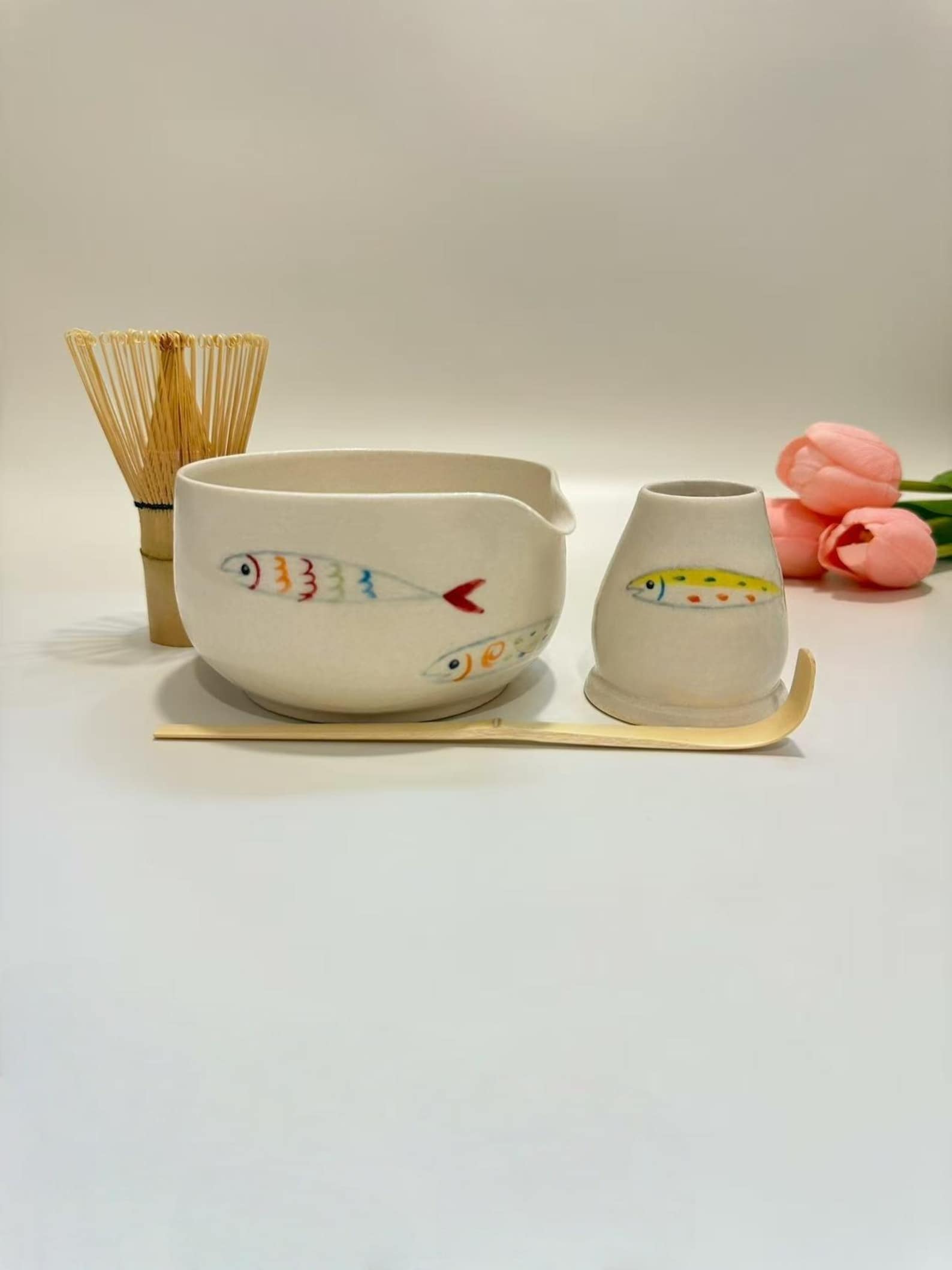 Fish Ceramic Matcha Bowl 4-piece Set
