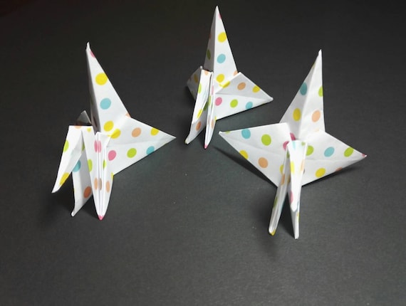 10 Origami Kranich Tischkartenhalter Mit Einem Mehrfarbigen Polka Dot Muster