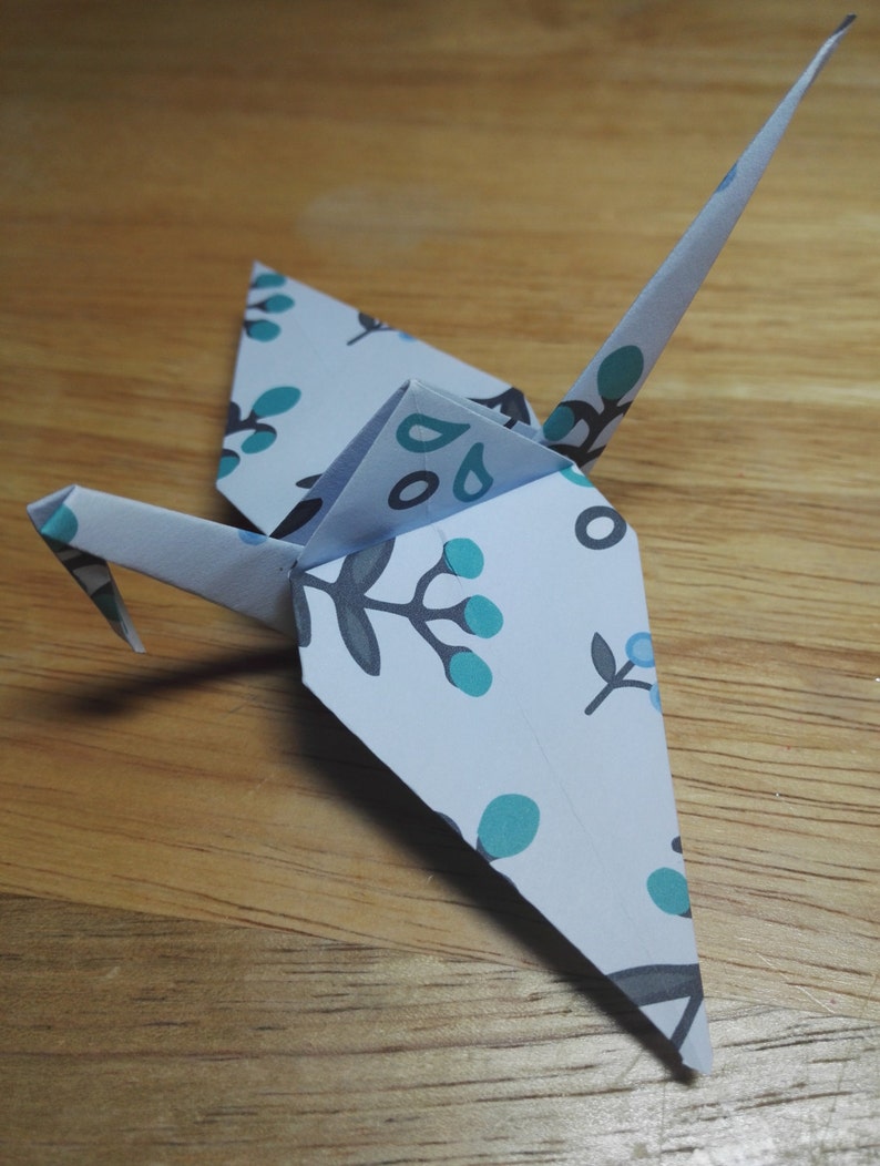 Symbolising Health 20 Origami Crane Wedding Favours Baby Shower Long Life and Happiness
