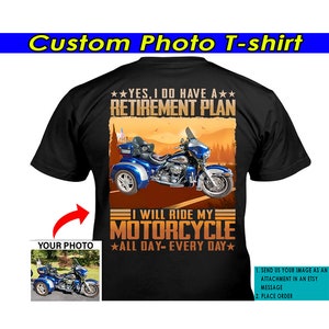 Camiseta personalizada de triciclo, regalo para amantes de los triciclos, conductores de triciclos, abuelos triciclos y jubilados triciclos (en la espalda) (BK304-CAR)