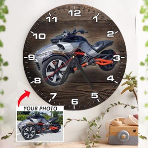 Horloge murale en bois avec photo personnalisée pour moto Spyder, cadeaux pour Spyder Ryders, amateurs de motos inversées, décoration de moto
