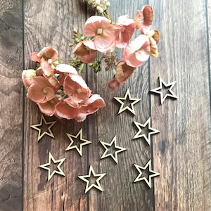 Star Craft Shapes Rustieke Schuur Bruiloft Houten Decor Scatter Tafel Confetti Holle Ster Verfraaiingen Kaart Het Maken van Valentijns ambacht Blanks