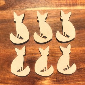 Fox Craft Formes Embellissements en bois Fox Home Wall Décor En bois Renards amants Décor mural en bois Nursery Décor Carte Faire des blancs d’artisanat