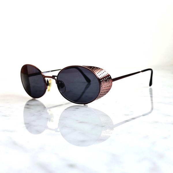 VOGUE vintage sunglasses oval side shield red frame 3153-S burning man new NOS 90s