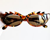 NOUVELLE VAGUE vintage sunglasses rare oval tortoise brown cateye diva venetian mask wrap rimless burlesque baroque rockabilly Rihanna 90s