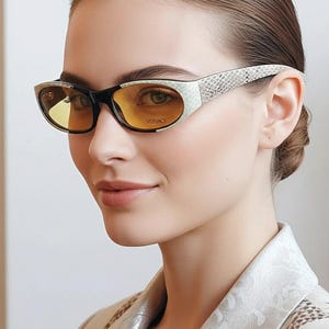 VERSACE vintage zonnebril ovaal leer python slangenleer 435/P Gianni nieuw NOS 90s