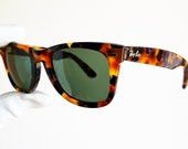RAY BAN Bausch Lomb Sunglasses vintage rare Wayfarer made in Usa Rayban purple blue tortoiseshell BL5022 W1442 Limited Edition brown frame