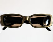 GUCCI vintage sunglasses rare gold green rectangular GG2409 S oval Mickey Rourke Get Carter supreme palladium Migos Rihanna 2Chainz 90s y2k