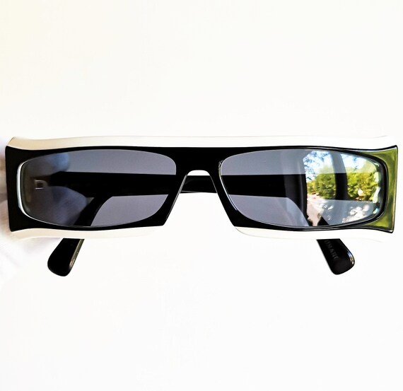 SILHOUETTE Vintage Sunglasses Black White Rectangular Frame  display picture 3