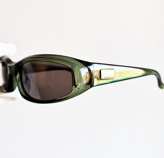 gucci sunglasses small