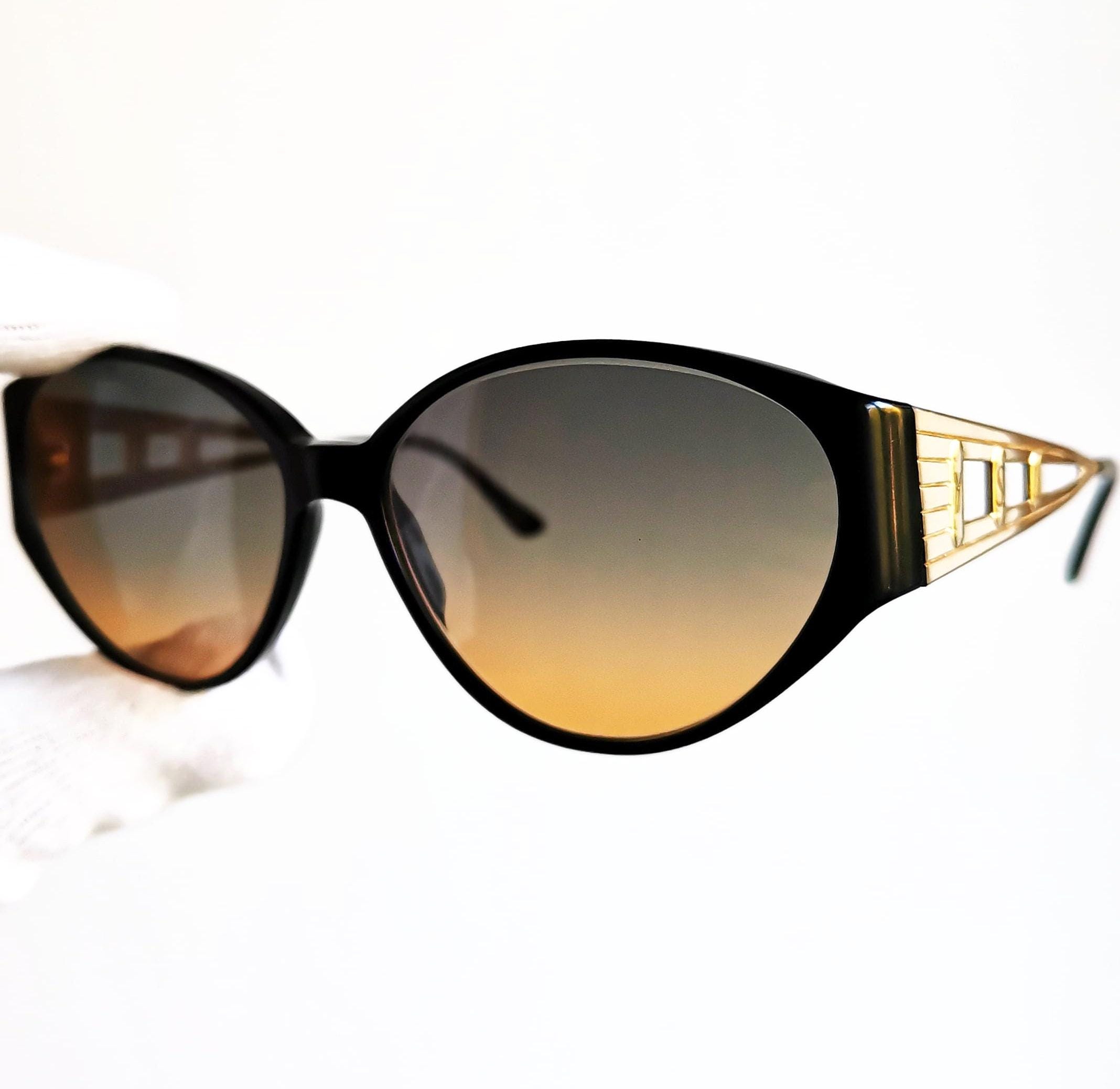 YVES SAINT LAURENT Vintage Sunglasses Ysl Oval 6545 Frame