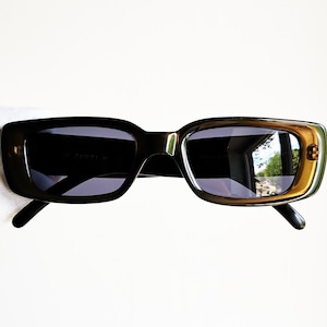 GUCCI vintage zonnebril bruin oranje GG2409/N/S ovaal vierkant grijs zilver logo frame rechthoekig Migos Rihanna ontwerper Bella Hadid jaren 90 y2k