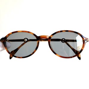 Lunettes de soleil ovales GUCCI vintage or tortue marron mors étrier jante branches 2391 petit cadre steampunk Migos 2Chainz Rihanna des années 90 verres