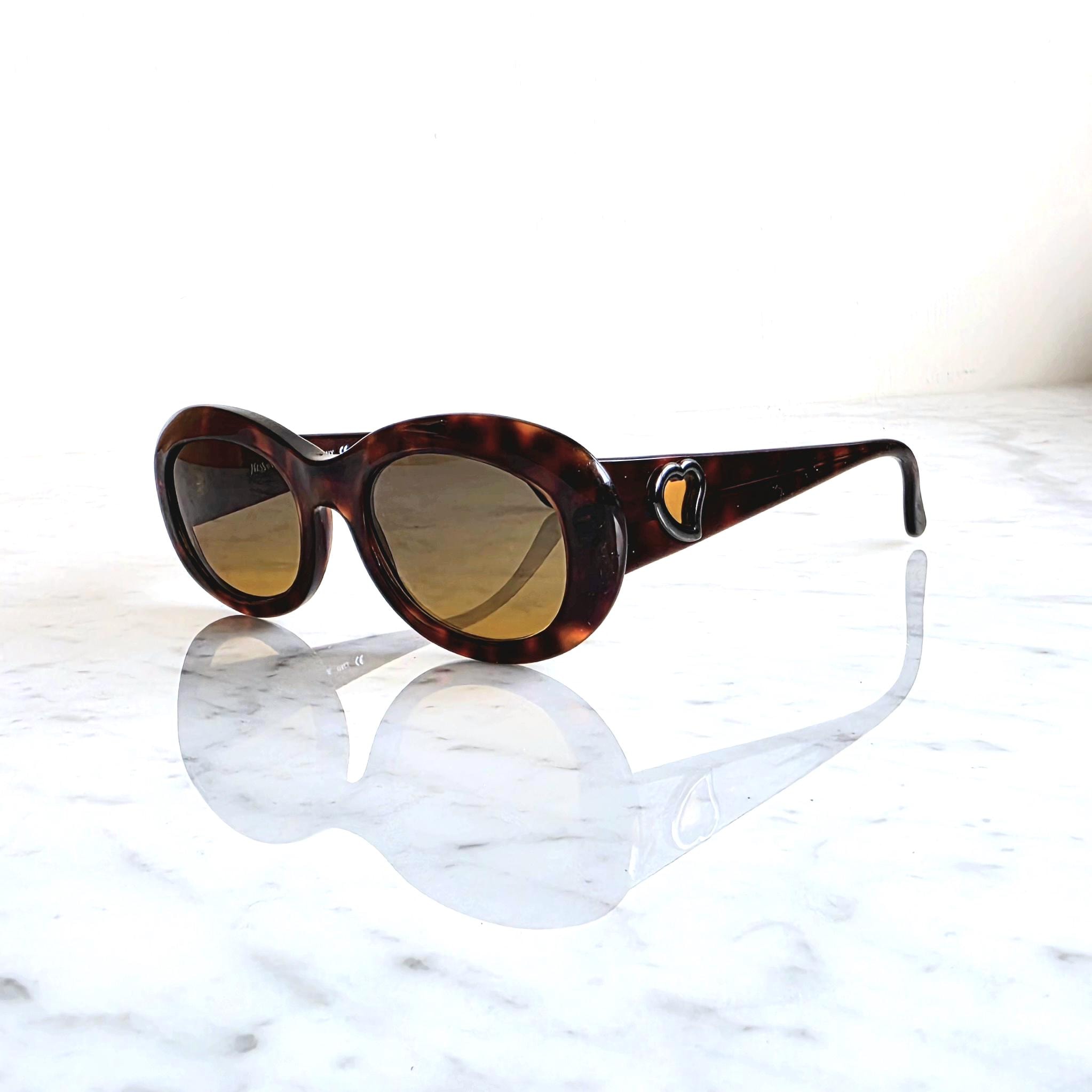 YVES SAINT LAURENT Vintage Sunglasses Heart Frame Brown  display picture 2